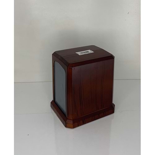 AHŞAP GÜRÜNÜMLÜ PLASTIK PEÇETELİK